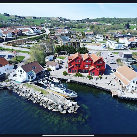 Sjoberg Hotell Og Ferie Leiligheter Østhusvik Zewnętrze zdjęcie