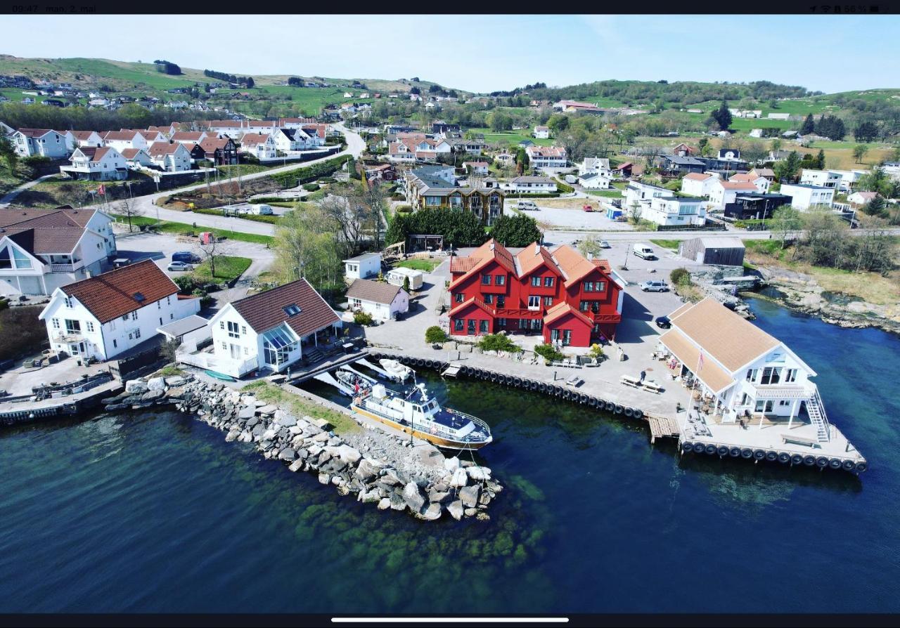Sjoberg Hotell Og Ferie Leiligheter Østhusvik Zewnętrze zdjęcie