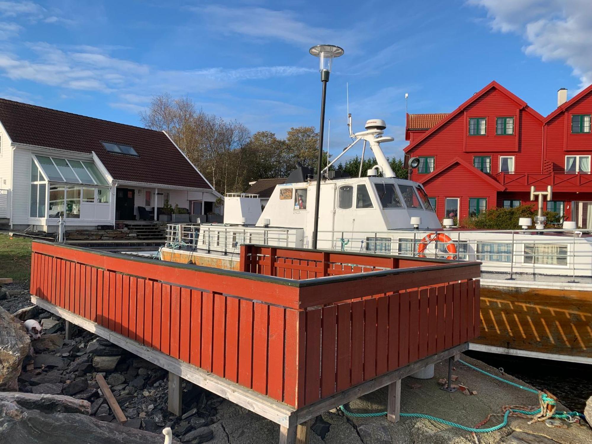 Sjoberg Hotell Og Ferie Leiligheter Østhusvik Zewnętrze zdjęcie