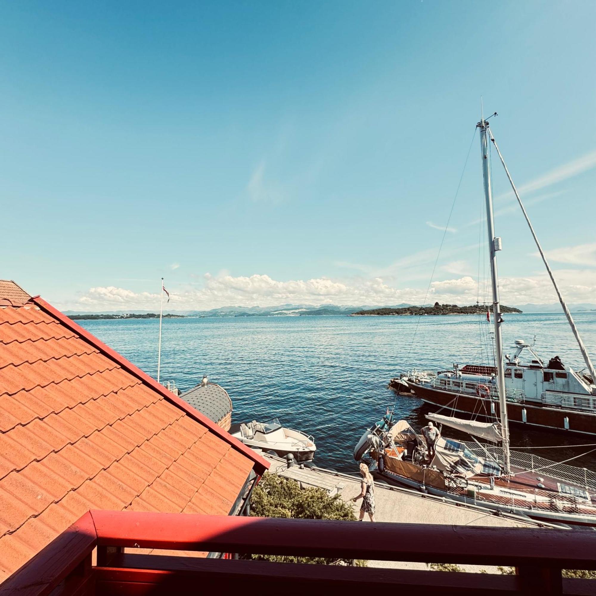 Sjoberg Hotell Og Ferie Leiligheter Østhusvik Zewnętrze zdjęcie
